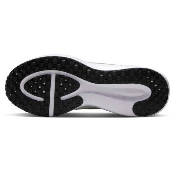 Nike Revolution 8 W